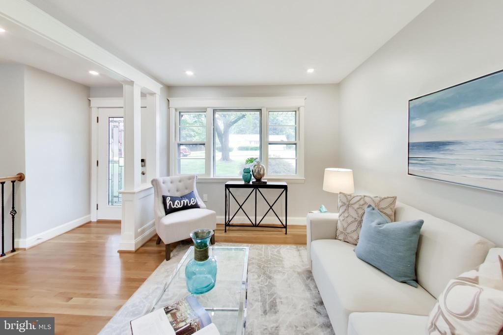 Residential in ANNANDALE 3