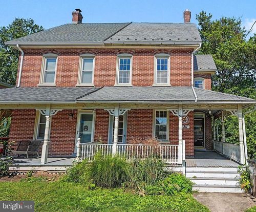 311 Broad St, HARLEYSVILLE, PA, 19438-2307 | Card Image