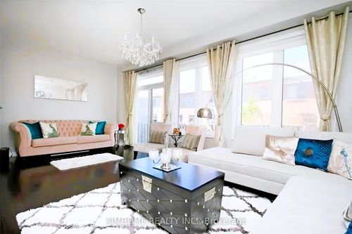 103 Donovan Hts, Milton, ON, L9T0R4 | Card Image