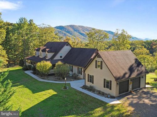 714 Forest Glen Dr, MOOREFIELD, WV, 26836-8376 | Card Image