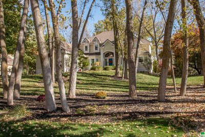 960 Quail Hollow Circle, House other with 5 bedrooms, 4 bathrooms and null parking in Dakota Dunes SD | Image 2