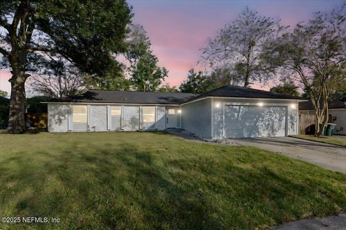 10437 Docksider Dr E, Jacksonville, FL, 32257-6327 | Card Image