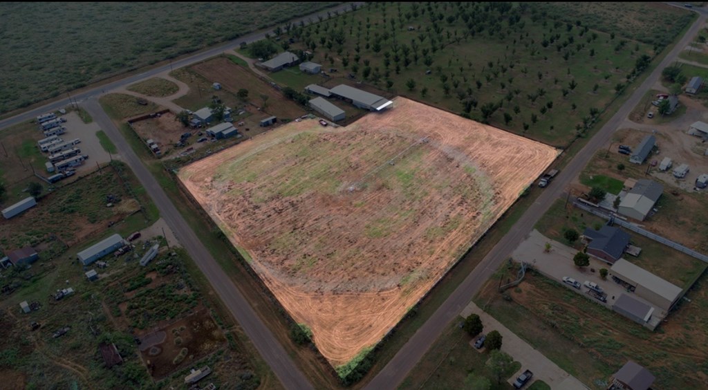Land in Andrews 2