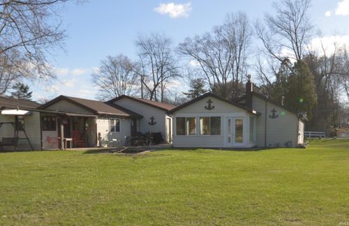 4669 Underwood Road, Walkerton, IN, 46574 | Card Image