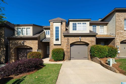 683 Flag Cir, HOOVER, AL, 35226-4920 | Card Image