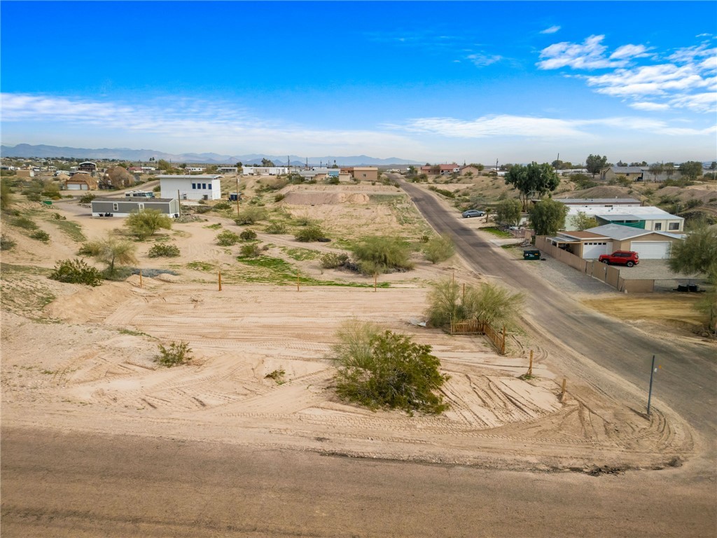 Land in Topock 3