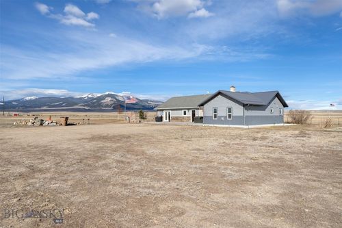 110 Mountain View Ln, Deer Lodge, MT, 59722-9773 | Card Image