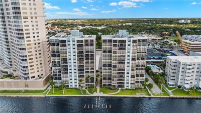 APT-202 - 1925 Clifford St, Condo with 2 bedrooms, 2 bathrooms and null parking in Fort Myers FL | Image 2