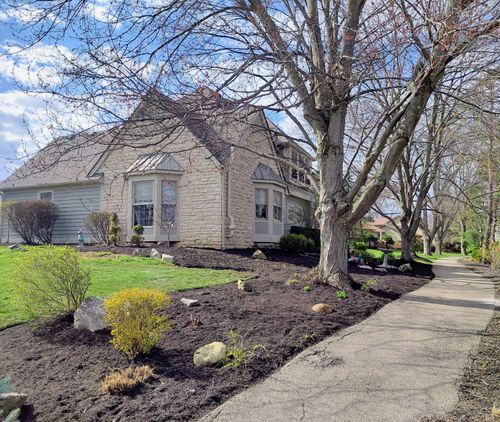8610 Craigston Ct, Dublin, OH, 43017-9780 | Card Image