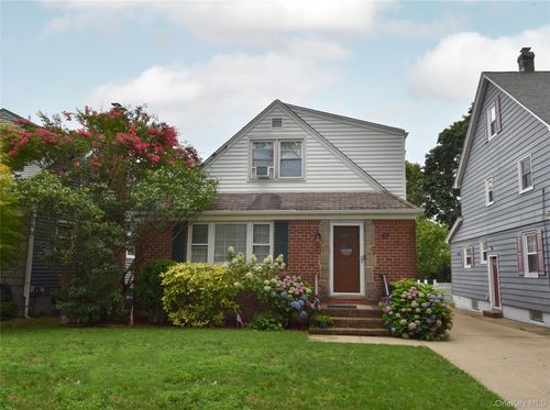 67 Iris Avenue, Hempstead, NY, 11001 | Card Image