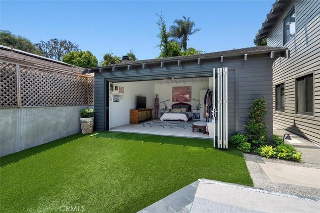 1012 10 Th St, House other with 4 bedrooms, 5 bathrooms and 8 parking in Manhattan Beach CA | Image 28