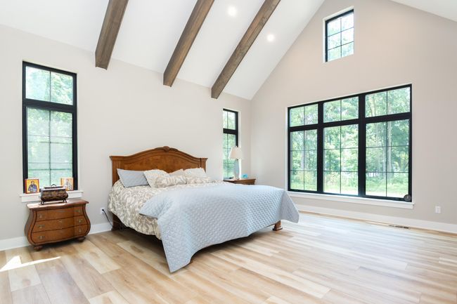 4779 N Pine Meadows Ln, House other with 5 bedrooms, 4 bathrooms and null parking in Hartland WI | Image 11