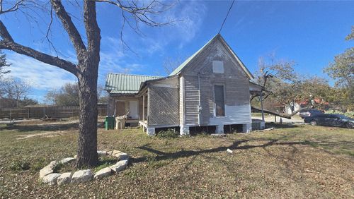 308 E Duncan Ave, Comanche, TX, 76442-2470 | Card Image