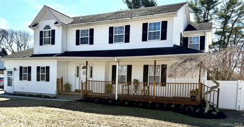 87 N Howell Ave, Centereach, NY, 11720-2885 | Card Image