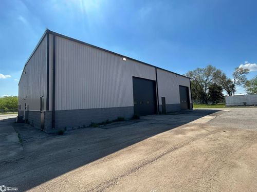 2612 Texas St, Waterloo, IA, 50702-2732 | Card Image