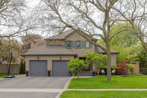 456 Aspen Forest Drive, Oakville, ON, L6J6H6 | Card Image