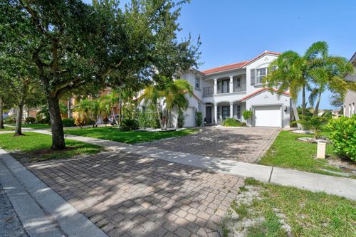 700 Cresta Cir, West Palm Beach, FL, 33413-1082 | Card Image