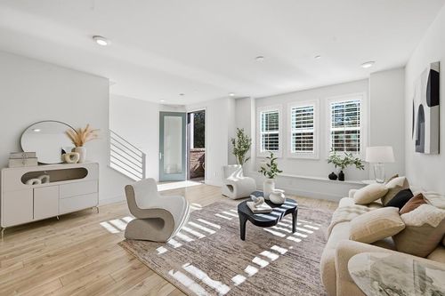 2-905 De Guigne Drive, Sunnyvale, CA, 94085 | Card Image