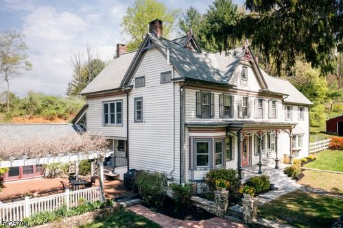 145 Mount Grove Rd, Califon, NJ, 07830-4220 | Card Image