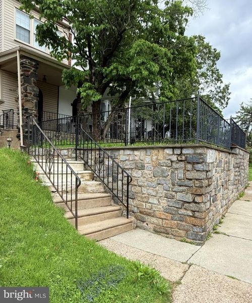 6637 Malvern Ave, PHILADELPHIA, PA, 19151-2346 | Card Image