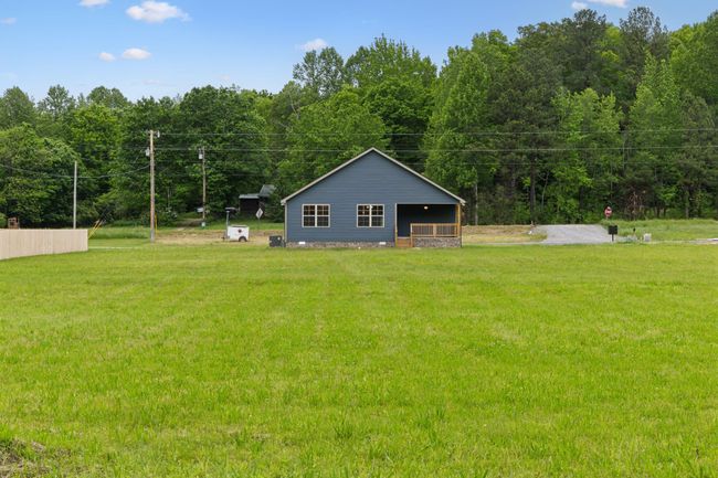1936 Flats Rd, House other with 3 bedrooms, 2 bathrooms and 2 parking in Cunningham TN | Image 37