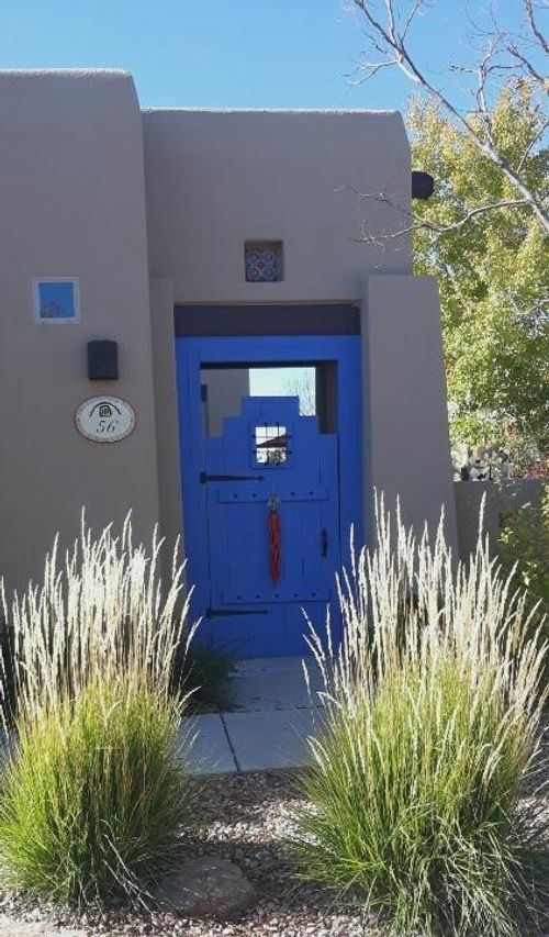 56 Via Punto Nuevo, Santa Fe, NM, 87508-1538 | Card Image