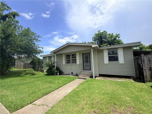 1056 Lesan Dr, Kenner, LA, 70062-6830 | Card Image