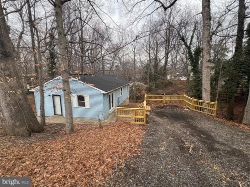 709 Spruce Dr, LUSBY, MD, 20657-2070 | Card Image