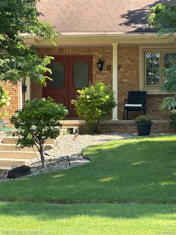 Boutell Dr, Grand Blanc, MI 48439