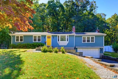 67 Wooddale Dr, Unionville, CT, 06085-1366 | Card Image