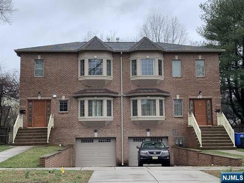 54 Central Ave, Tenafly, NJ, 07670-1723 | Card Image