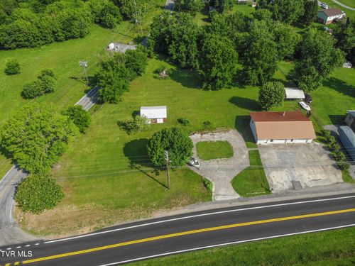 3778 Weaver Pike, Bristol, TN, 37620-8306 | Card Image