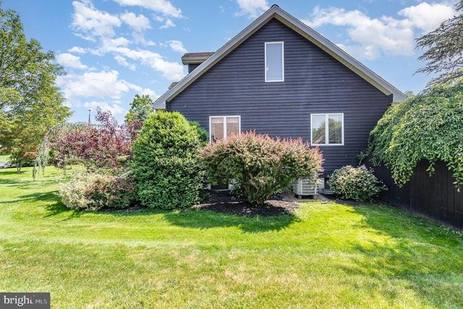 1605 Airport Dr, House other with 3 bedrooms, 4 bathrooms and null parking in MECHANICSBURG PA | Image 6