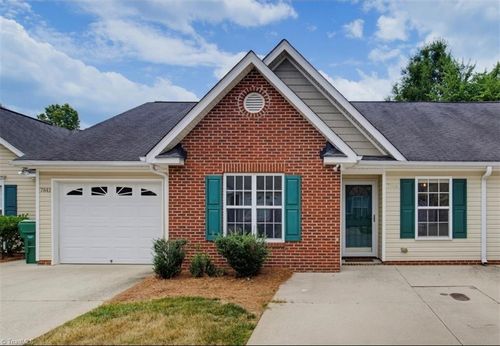 7844 Woodpark Dr, High Point, NC, 27265-9126 | Card Image