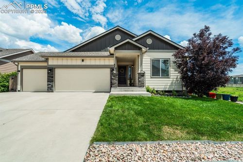 6851 Mandan Dr, Colorado Springs, CO, 80925-8456 | Card Image