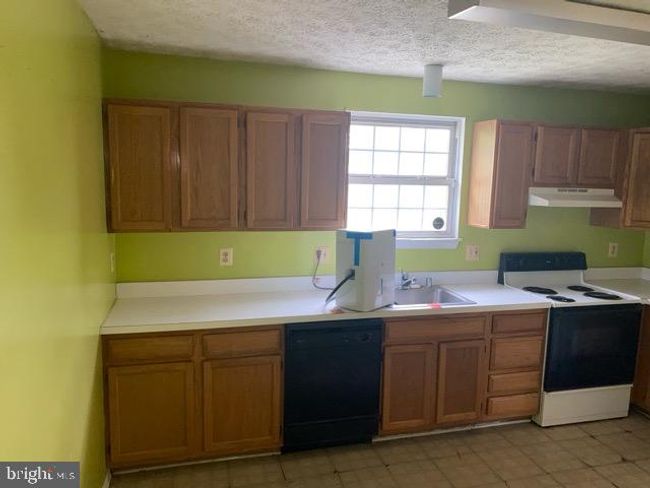 1 Beth Ct, House other with 2 bedrooms, 2 bathrooms and null parking in OWINGS MILLS MD | Image 5