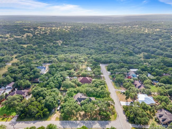 574 Deep Water Dr, House other with 3 bedrooms, 3 bathrooms and null parking in Spring Branch TX | Image 47