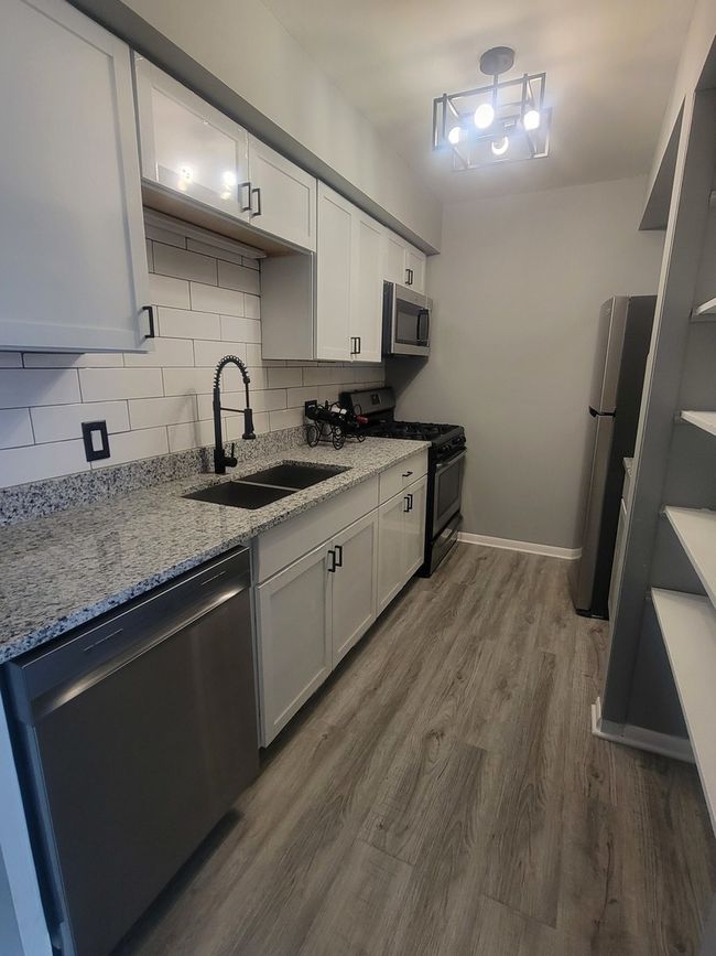 APT-3A - 669 Chappel Ave, Condo with 2 bedrooms, 1 bathrooms and 1 parking in Calumet City IL | Image 7