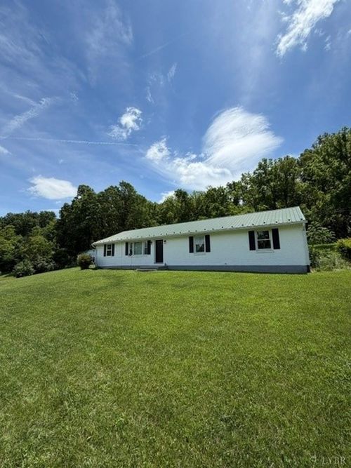 3774 Springwood Rd, Fincastle, VA, 24090-3284 | Card Image