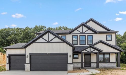 23-7979 Cresswell Ct, Caledonia, MI, 49316-7961 | Card Image