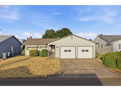 334 S Cascade Dr, Woodburn, OR, 97071-3016 | Card Image