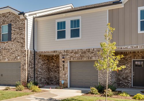 364 Coleman Ct, Columbia, TN, 38401-2990 | Card Image