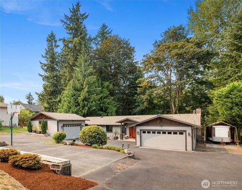 15115 78th Ave Ne, Kenmore, WA, 98028-4633 | Card Image