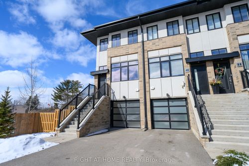 48 Markle Crescent, Hamilton, ON, L9G0H3 | Card Image