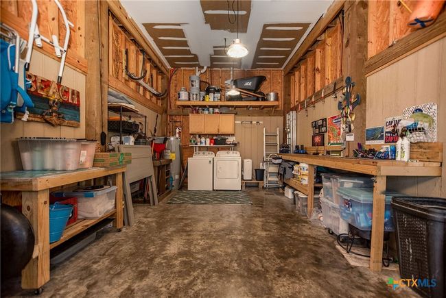 112 W Van Buren Ave, House other with 3 bedrooms, 2 bathrooms and null parking in Port O Connor TX | Image 31