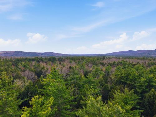 10 Beech River Cir, Center Ossipee, NH, 03814-7000 | Card Image