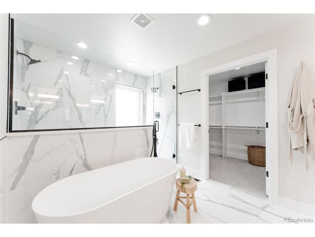 2040 W 45 Th Ave, House other with 3 bedrooms, 4 bathrooms and null parking in Denver CO | Image 29