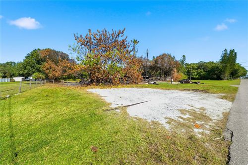 428 18th Ave Se, RUSKIN, FL, 33570-5708 | Card Image