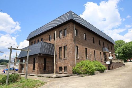 1-11672 Gallia Pike, Wheelersburg, OH, 45694-1782 | Card Image