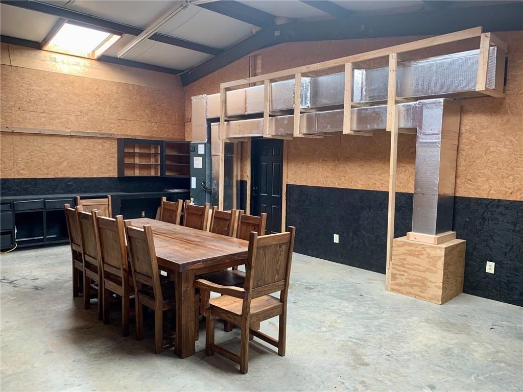 Commercial Sale in Broken Bow 3